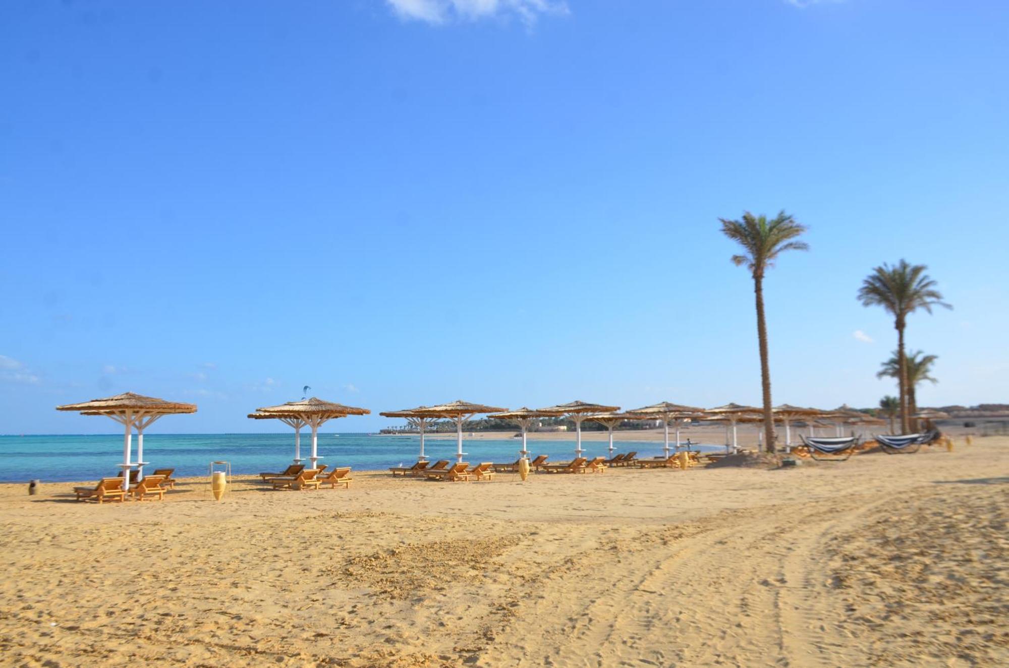 True Beach Resort Marsa Alam Esterno foto