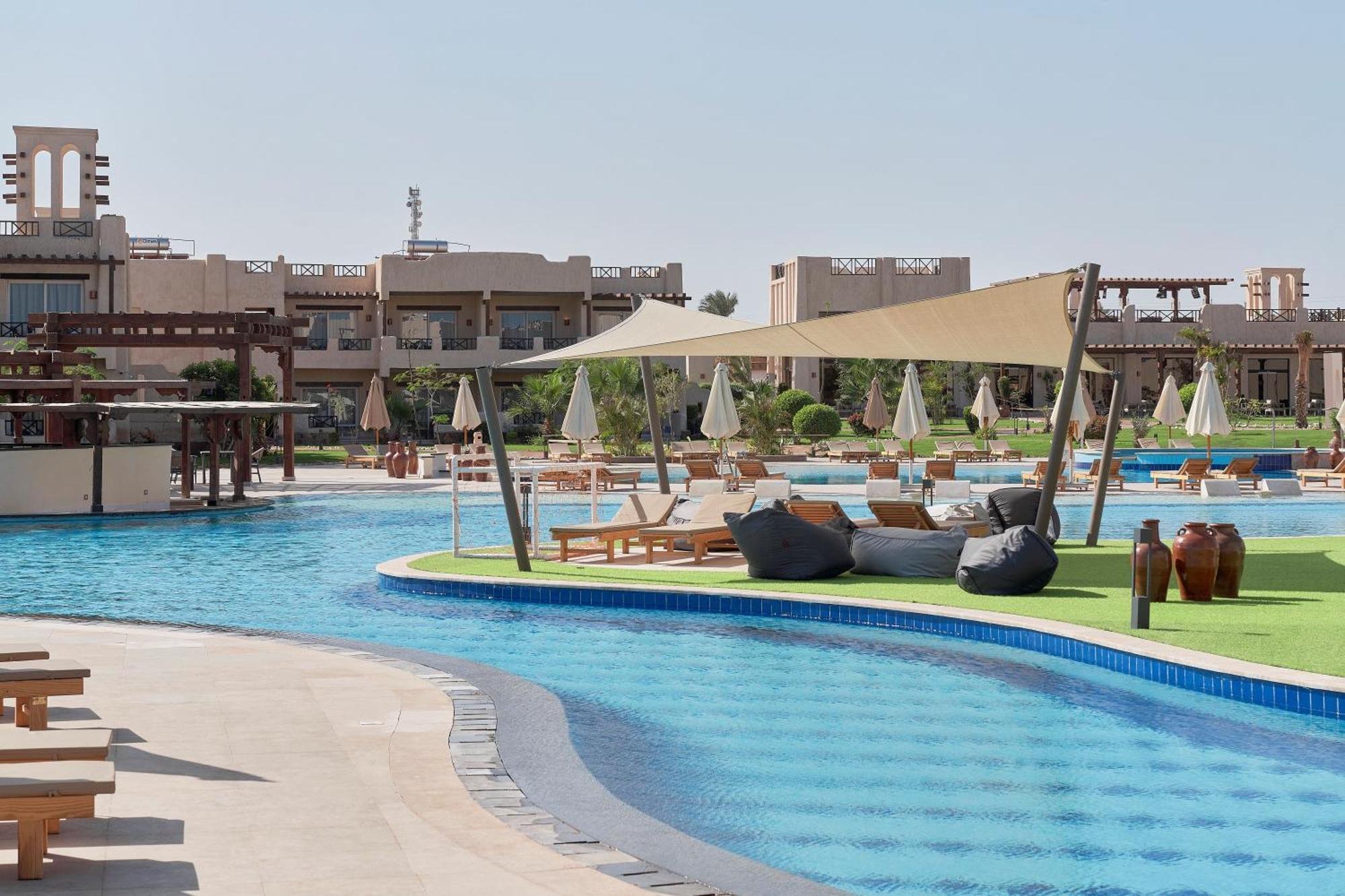 True Beach Resort Marsa Alam Esterno foto